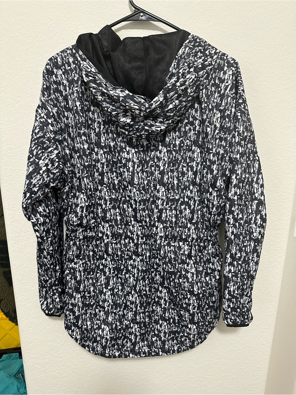 Fabletics Jacket - Picture 5 of 6